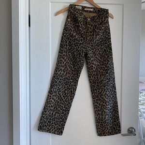Levi leopard corduroy